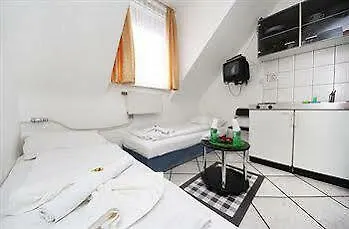 City Pension Storch Steinfelder Gasse Colonia Germania